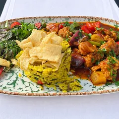 Chilli chicken cu sos de soia și orez sălbatic