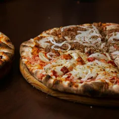 Pizza Tonno e Cipolla