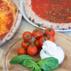 Pizza Napoli