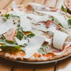 Pizza Prosciutto Crudo e Pere