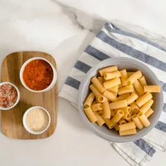 Rigatoni all'Amatriciana & Arrabbiata