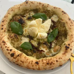 Pizza Pesto