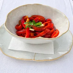 Salată de ardei copt